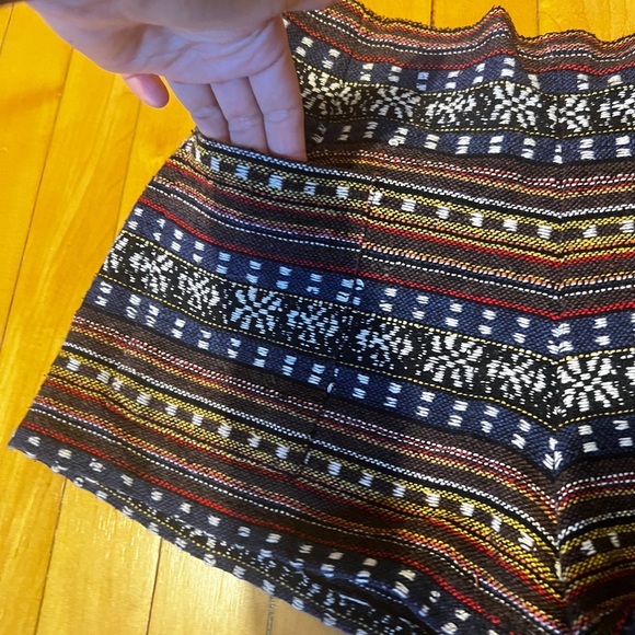 Boho colorful Pattern shorts with pocket - Picture 3 of 6